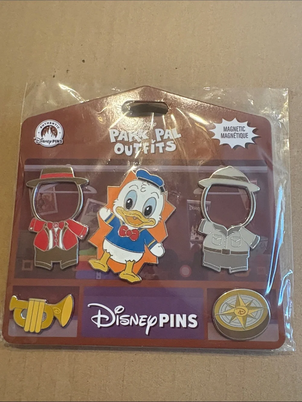 Disney Donald Duck Park Pal Outfit Magnetic Pin Set - Blue, Yellow, Red